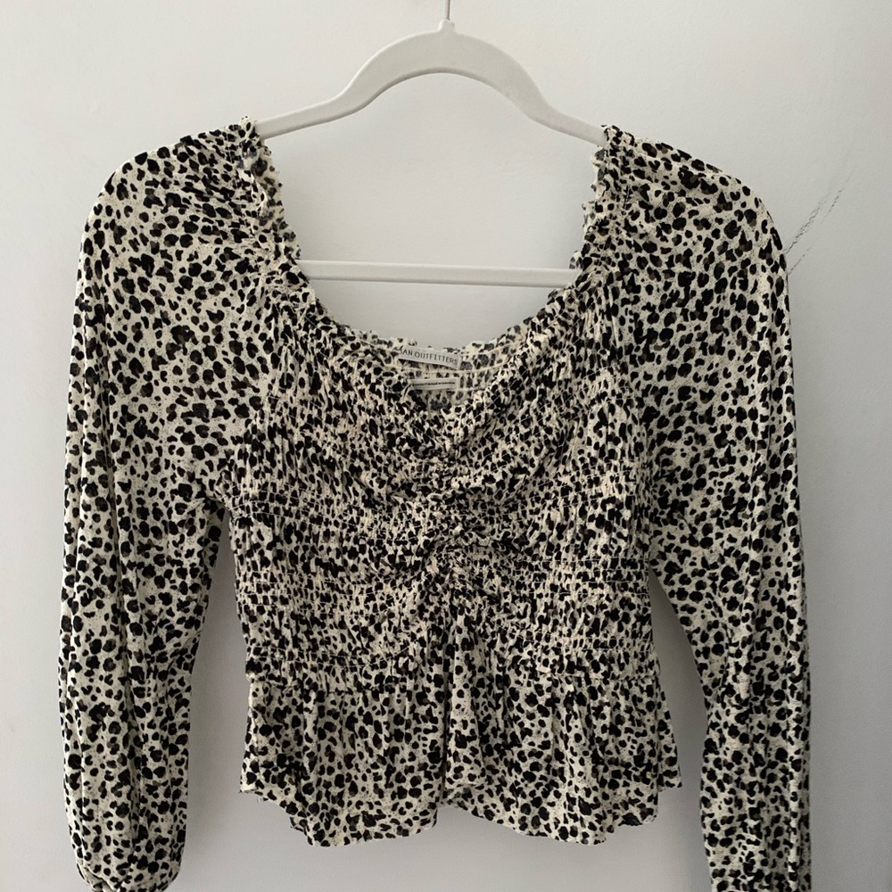 Urban Outfitters Shaina Rayon Ruched Top - size S